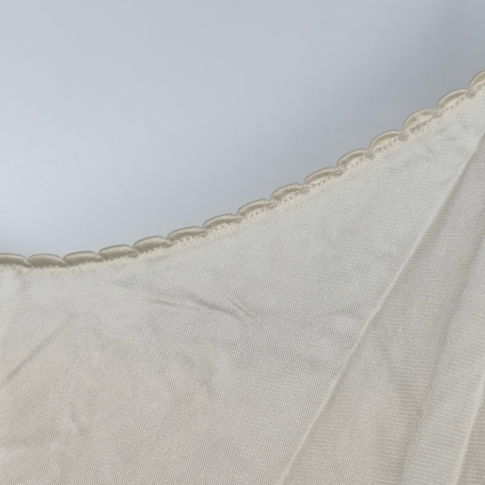 Vintage Vanity Fair Off-White Long Nylon Slip Size 38 - Picture 3 of 8